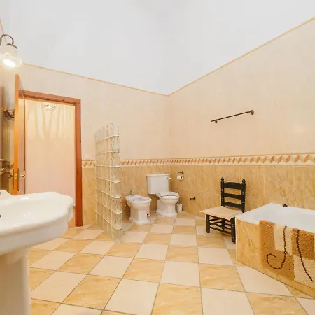 Cubo's Magnolios Сasa de vacaciones Alhaurín el Grande