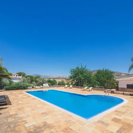 Cubo's Magnolios Alhaurín el Grande