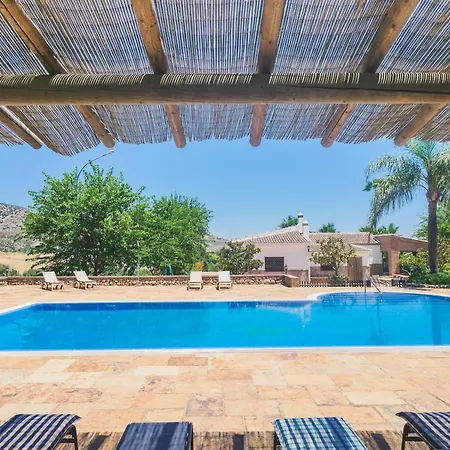 Cubo's Magnolios Сasa de vacaciones Alhaurín el Grande