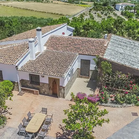 Holiday home Cubo's Magnolios