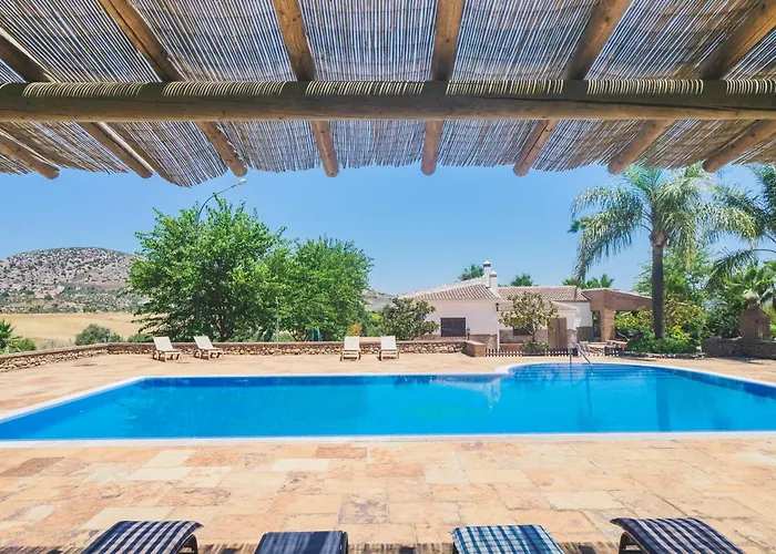 Cubo's Magnolios Сasa de vacaciones Alhaurín el Grande